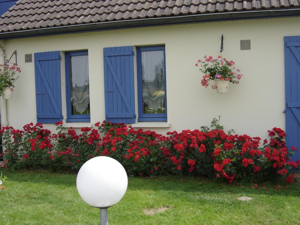 Sure Hotel By Best Western Plaisir Exteriör bild