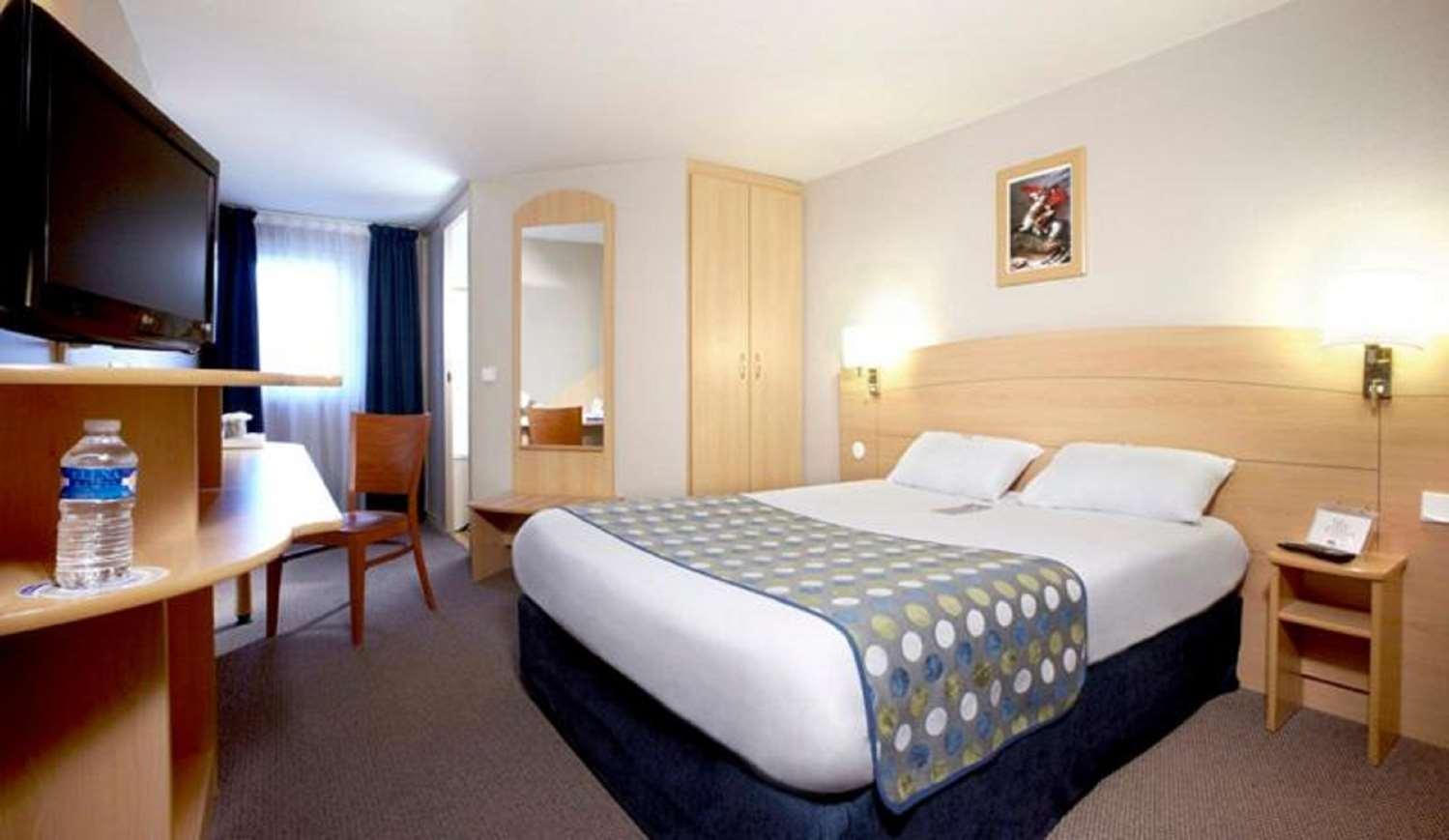 Sure Hotel By Best Western Plaisir Exteriör bild