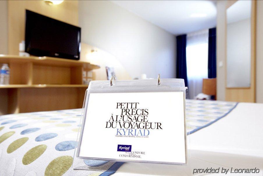 Sure Hotel By Best Western Plaisir Exteriör bild